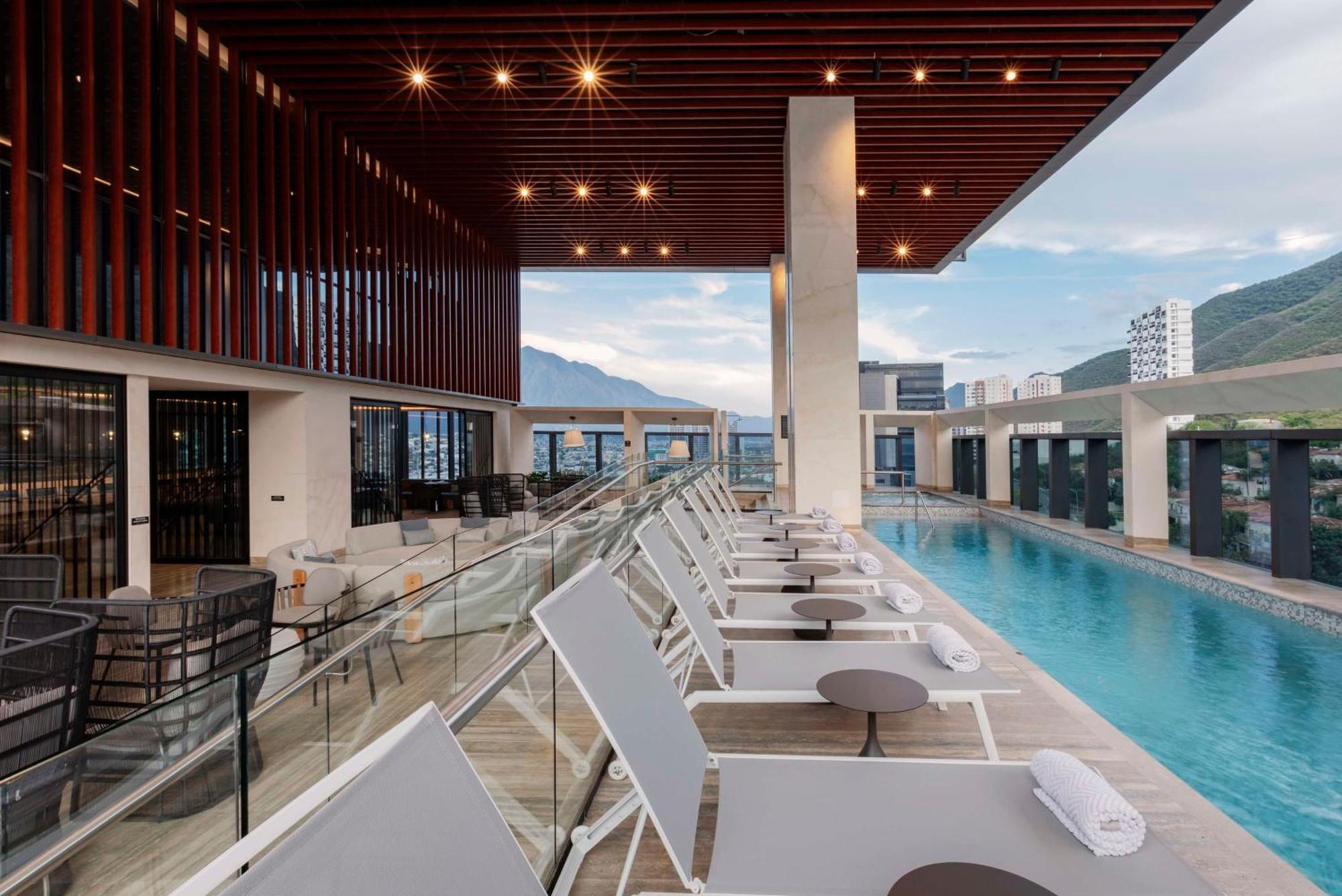 Hilton Monterrey Valle Buitenkant foto