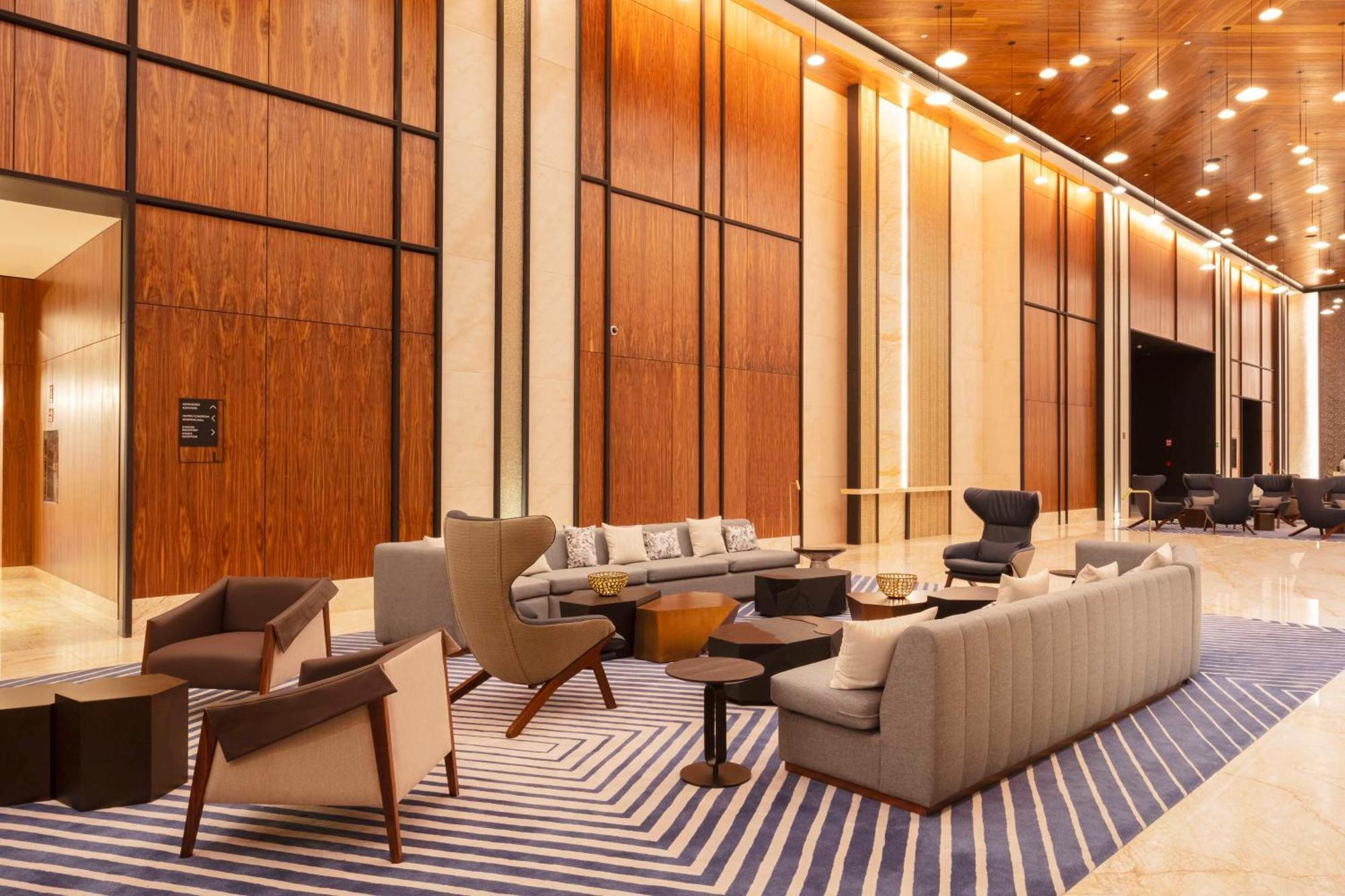 Hilton Monterrey Valle Buitenkant foto